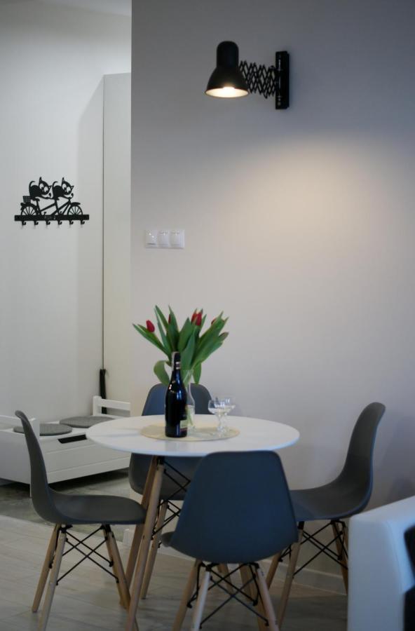 Apartment Charming In The Centre,